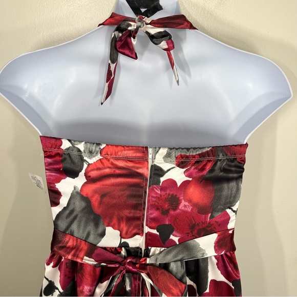 Ruby Rox Formal Floral Fit & Flare Halter Mini Dress Cream Red Gray Size 13 - Picture 7 of 12